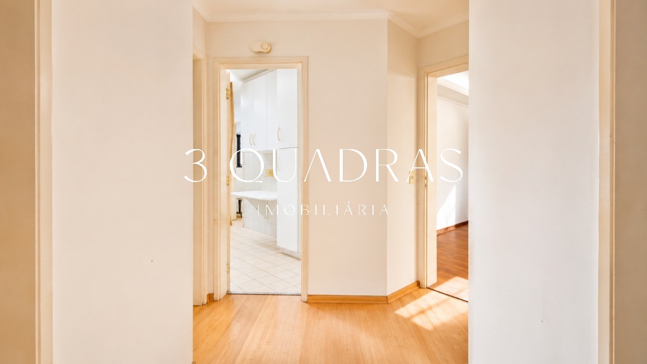 Amplo Apartamento de 128m² com 3 Quartos (1 Suíte) e 2 Vagas na Vila Nova Conceição - Imagem 6