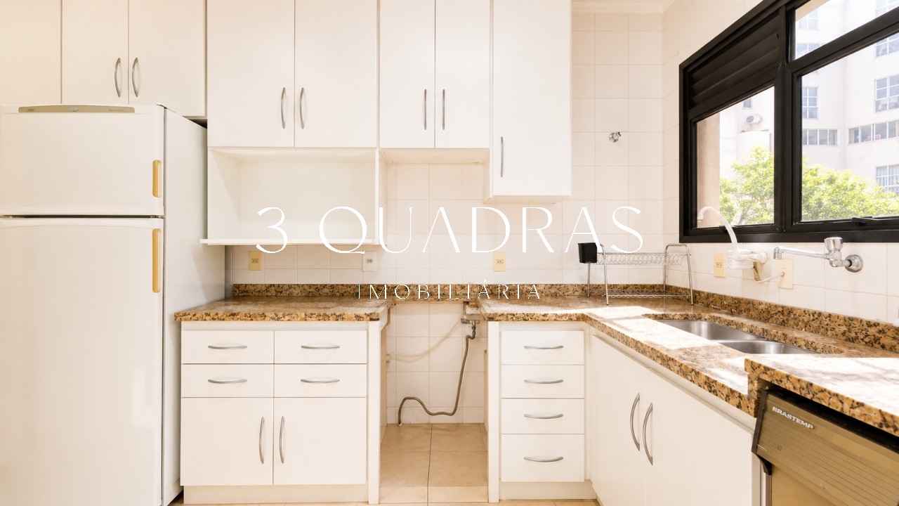 Amplo Apartamento de 128m² com 3 Quartos (1 Suíte) e 2 Vagas na Vila Nova Conceição - Imagem 9