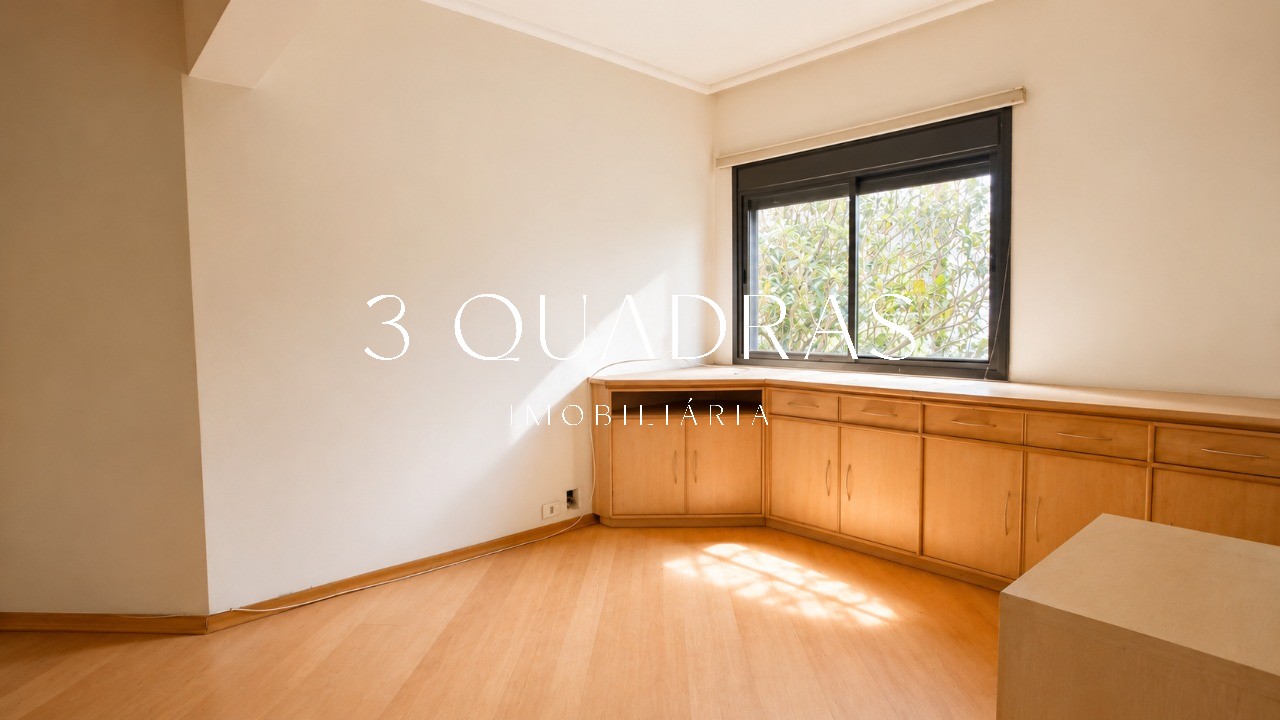 Amplo Apartamento de 128m² com 3 Quartos (1 Suíte) e 2 Vagas na Vila Nova Conceição - Imagem 22