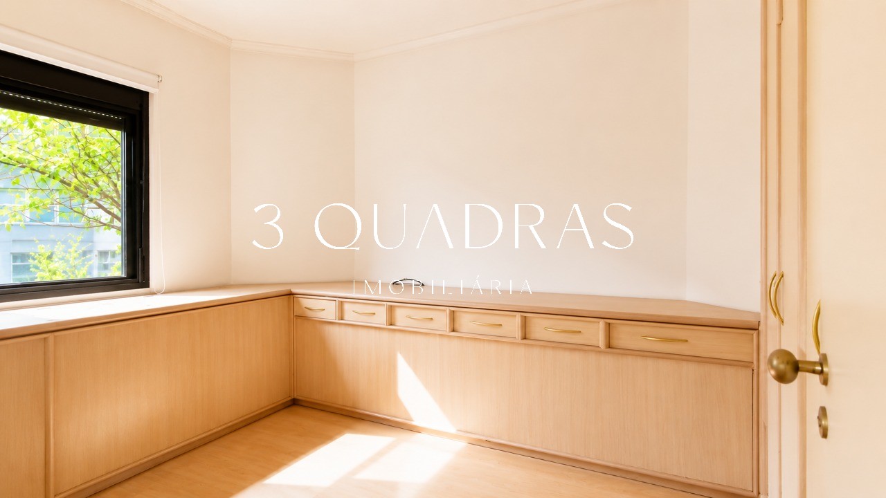 Amplo Apartamento de 128m² com 3 Quartos (1 Suíte) e 2 Vagas na Vila Nova Conceição - Imagem 23